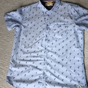 Free Planet Flamingo and palm tree button up